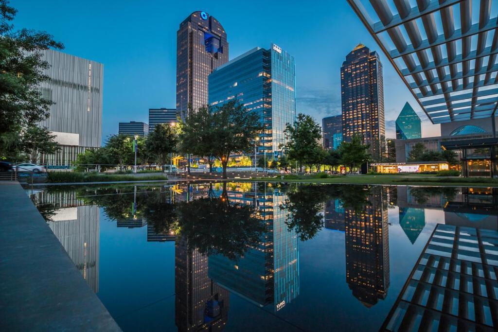 Brand New 2 Bedroom Hidden Gem Steps From Nightlife Dallas