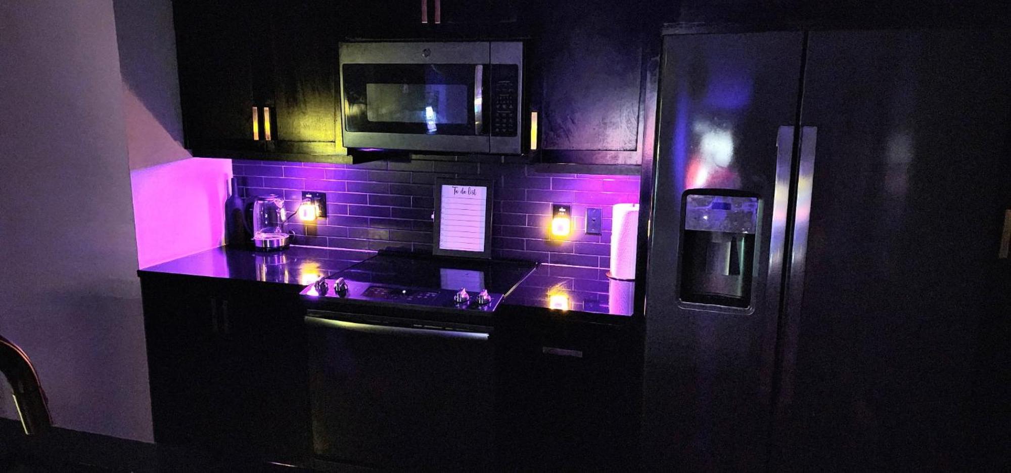 Brand New 2 Bedroom Hidden Gem Steps From Nightlife Dallas