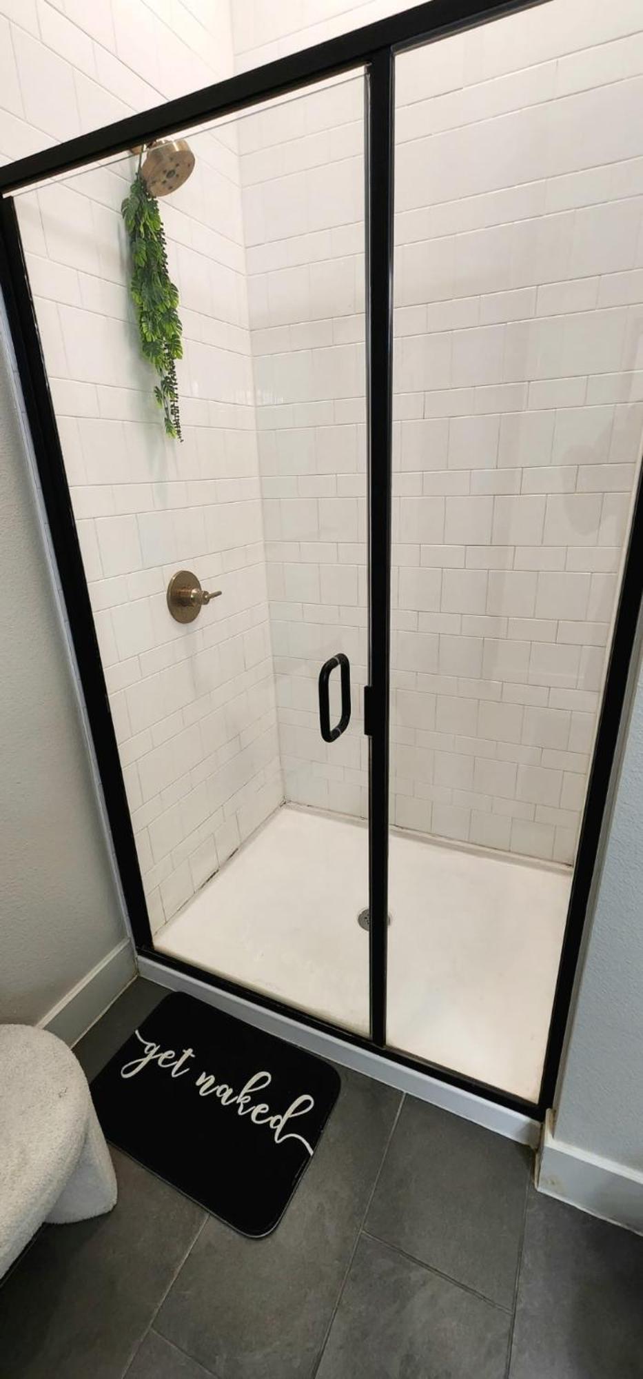 Brand New 2 Bedroom Hidden Gem Steps From Nightlife * Dallas